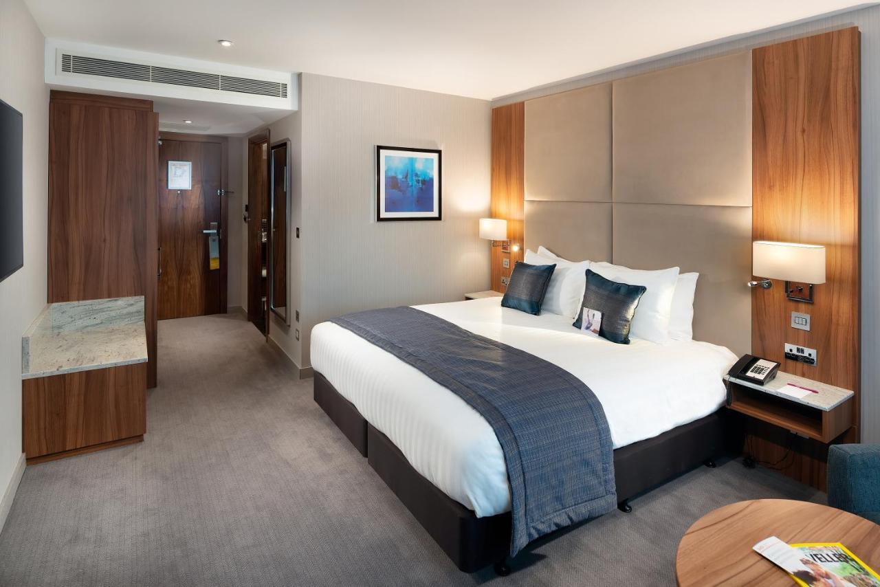 Crowne Plaza London Heathrow T4 By Ihg Hotel Hillingdon kerület Kültér fotó