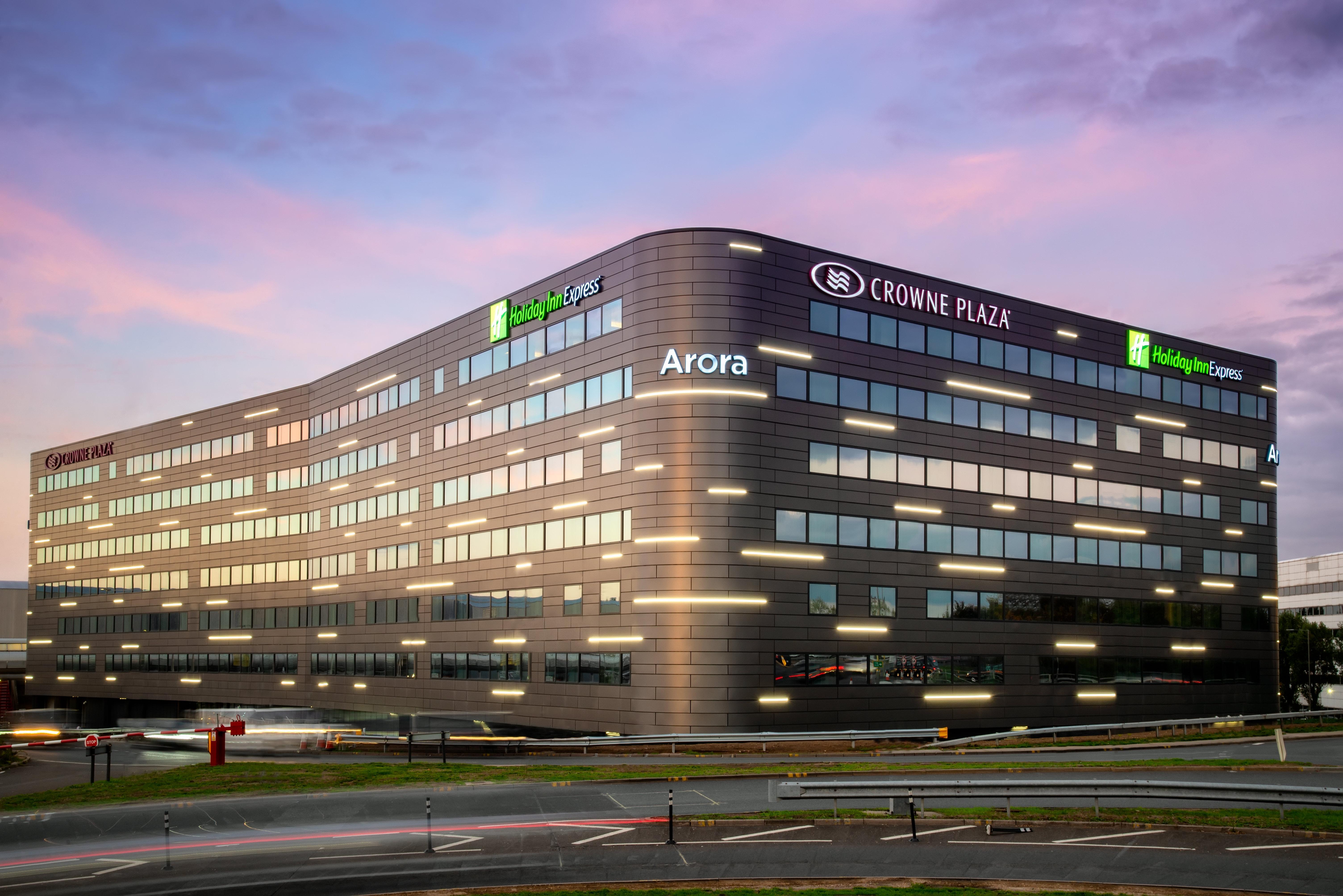 Crowne Plaza London Heathrow T4 By Ihg Hotel Hillingdon kerület Kültér fotó
