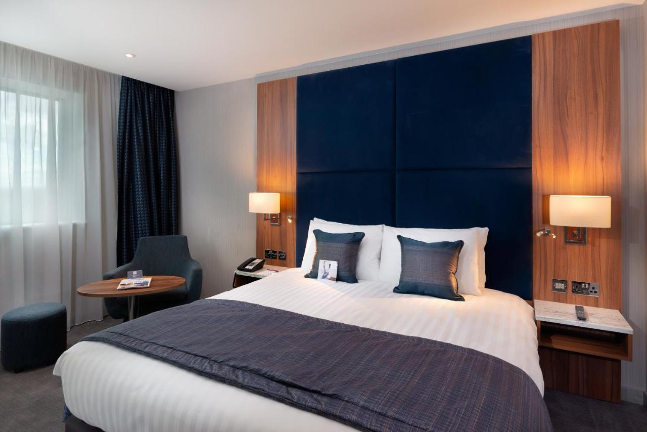 Crowne Plaza London Heathrow T4 By Ihg Hotel Hillingdon kerület Kültér fotó