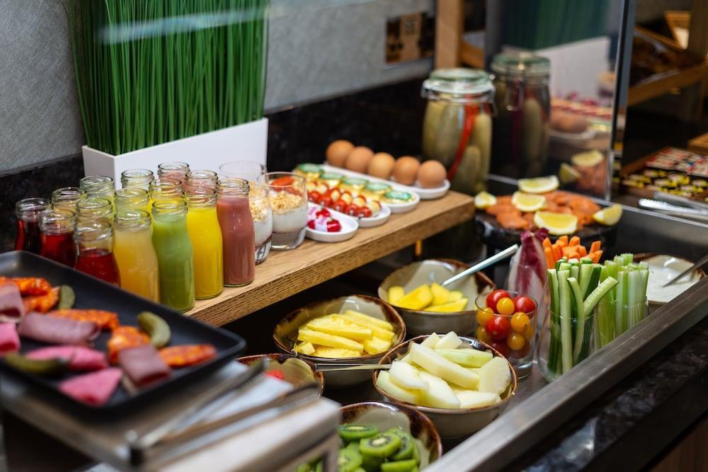 Crowne Plaza London Heathrow T4 By Ihg Hotel Hillingdon kerület Kültér fotó
